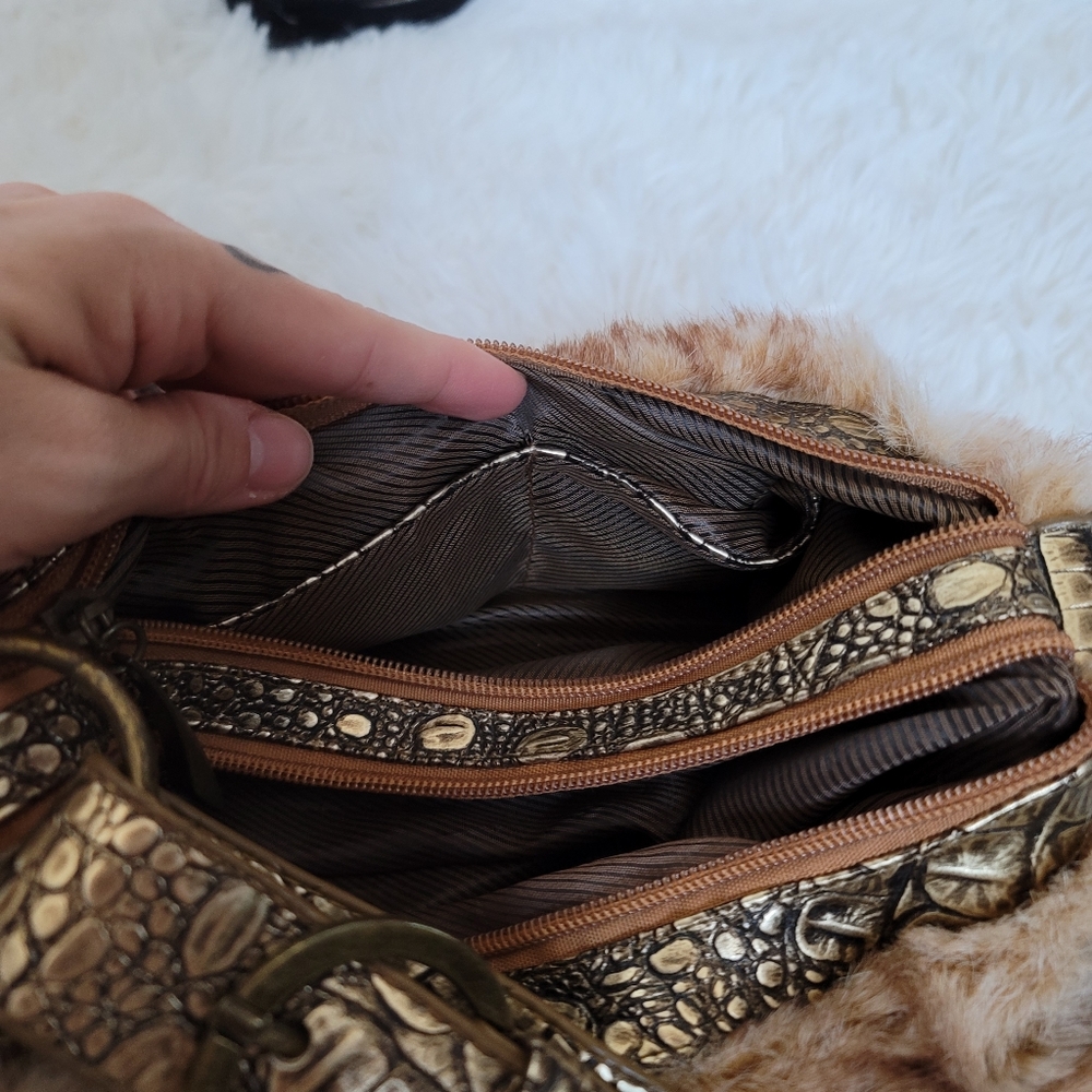 Handbag - Picture 5 of 7